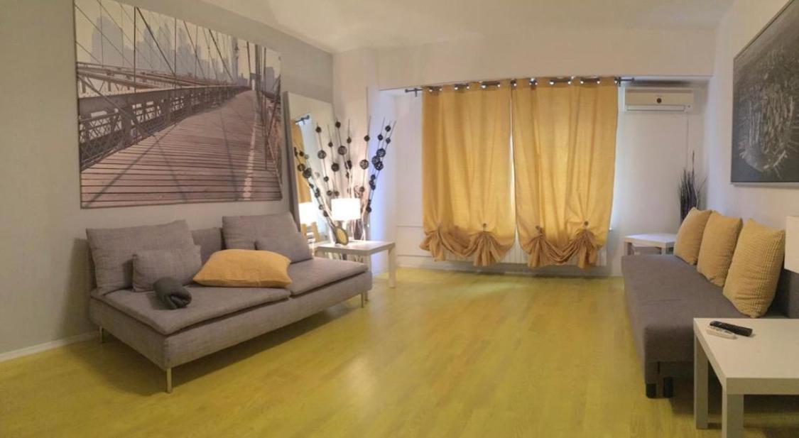 Green Apartment With Terrace 12 Bucarest Esterno foto